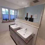 Gemuetliche Einliegerwohnung Апартаменты *